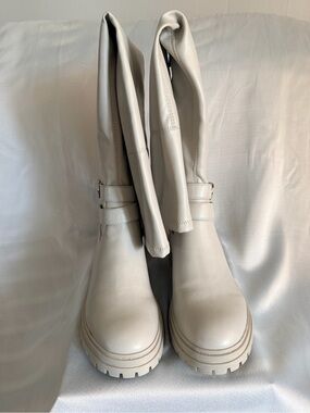 Women’s Cream Lug Sole Knee Boot